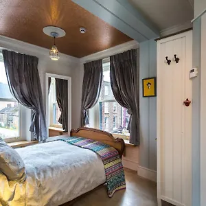 https://mcgettigans-townhouse.dublin-hotelsweb.com